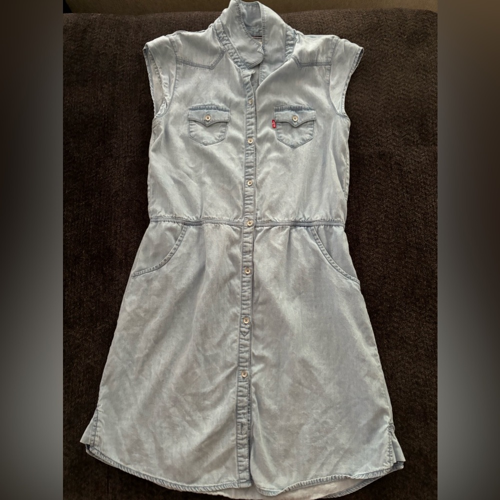 Levi’s Denim Chambray Dress